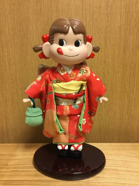 人気，新作登場 【非売品】 晴れ着ペコちゃん人形 茜 箱なし
