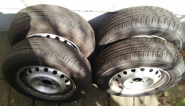 日産純正 マーチk11 タイヤホイール4本 155 70 13 中古2015年製