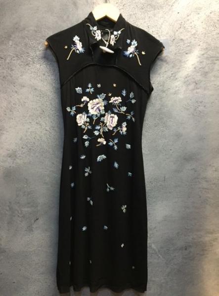 代官山)VIVIENNE TAM フラワー柄 刺繍ワンピース 0 VIVIENNE TAM