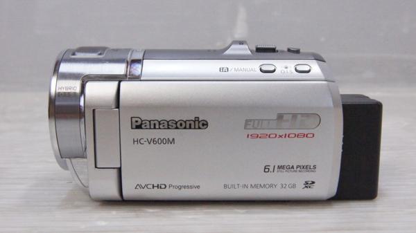 Panasonic HC-V600M ビデオカメラ 本体『動作確認済み』➕付属品 Panasonic HC-V600M ビデオカメラ 本体『動作確認済み』➕付属品
