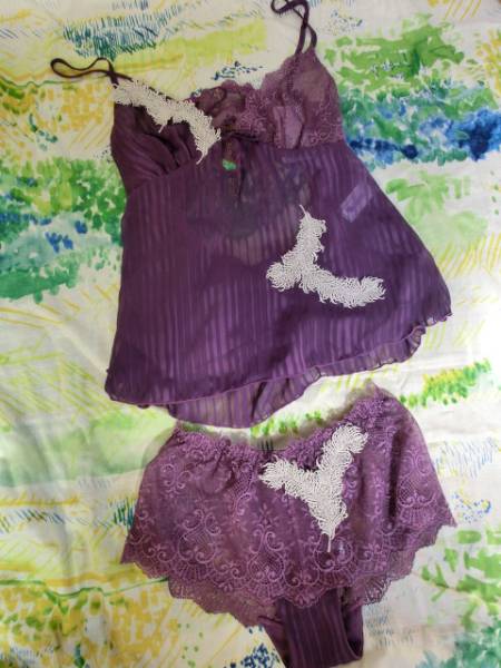 ワコール Subito キャミソールとショーツのセット サイズM 紫