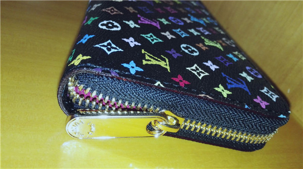 LOUIS VUITTON マルチカラー 長財布 ノベルティ。 ルイヴィトン マルチカラー 長財布 ノベルティ 服飾小物 ファッション