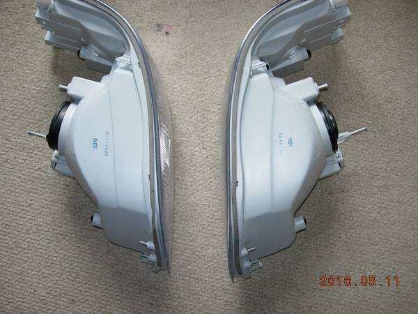 100系ハイエ－スワゴン後期型DEPO製社外品