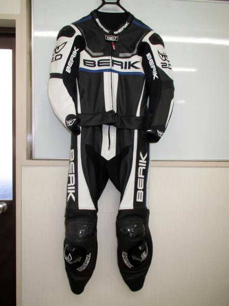 BERIK ベリック2ピースレザースーツ 56 （XXL相当） BERIK