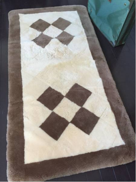 エクセルヒューマン ムートンシーツ シングル100cm×200cm USED