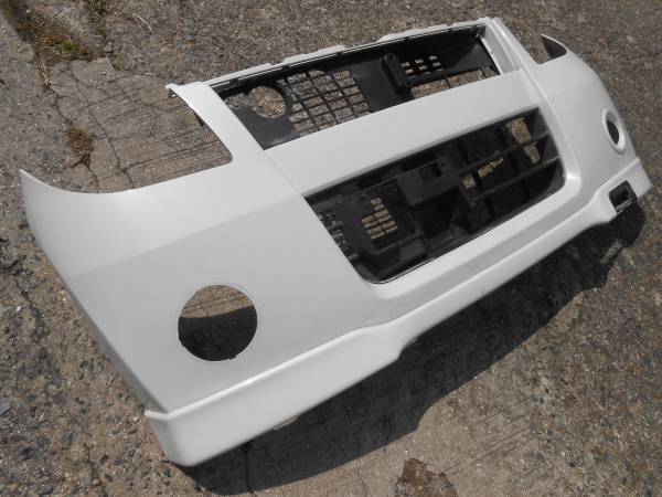 A MK21S パレット 純正フロントバンパー 71711-82K0