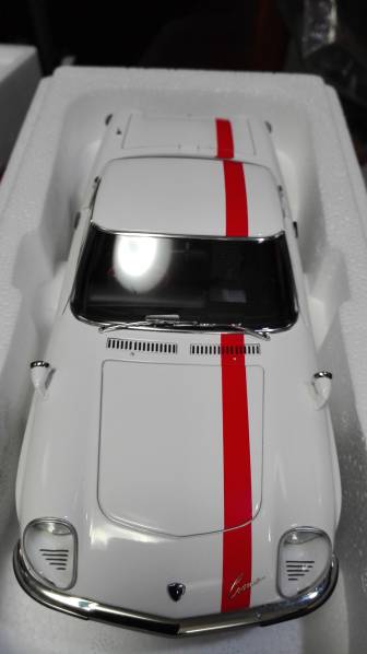 日本正規販売店 オートアート wave コスモスポーツ NERV 官用車 1/18