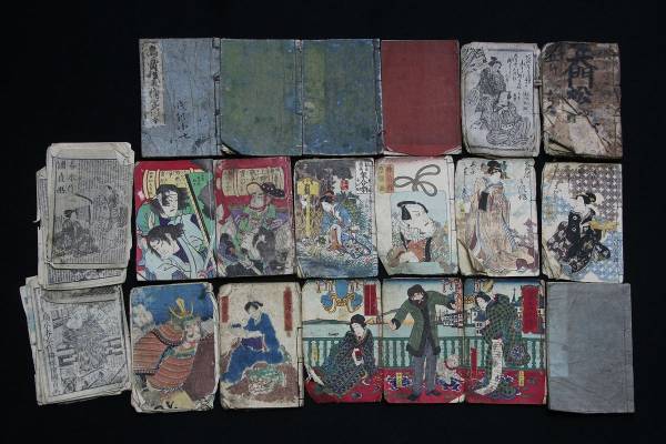 江戸期 絵草紙 草双紙 浮世絵 木版画 周延 豊国 国芳 国安 19冊