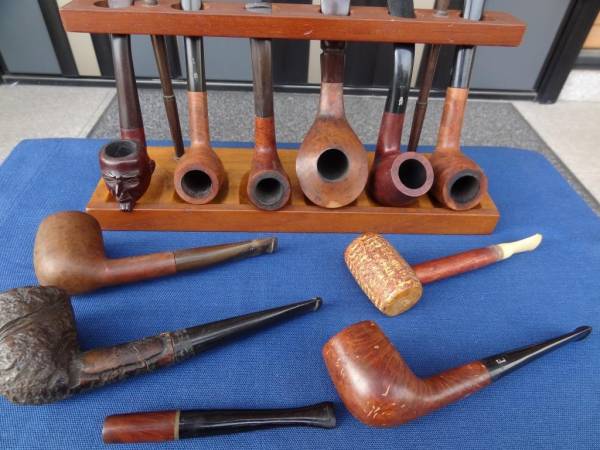 パイプ　 いろいろなパイプ　 スタンド付　 喫煙具　中古品
