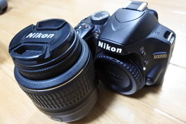 『中古』Nikon ニコン D3200 18-55 VR kit 一眼レフカメラ