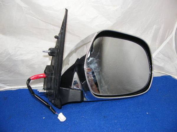 200系ハイエース純正スーパーＧＬ電動メッキドアミラー☆右側