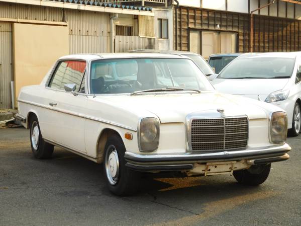 ベンツ280CEクーペ 4速MT 元警察車両 激レア 旧車 右ハンドル_1