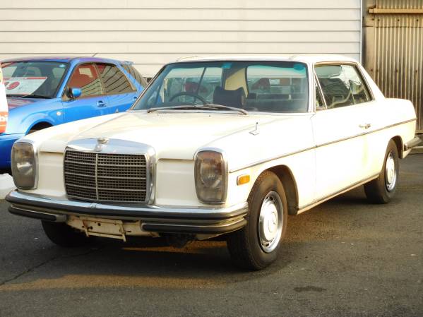 ベンツ280CEクーペ 4速MT 元警察車両 激レア 旧車 右ハンドル_2