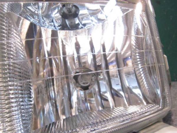 【即決】ムーヴカスタムL150S 左フォグランプ