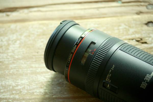 ◇Canon◇フィルムカメラ用レンズ/AF/MF/ズーム◇可動？ 家電、AV