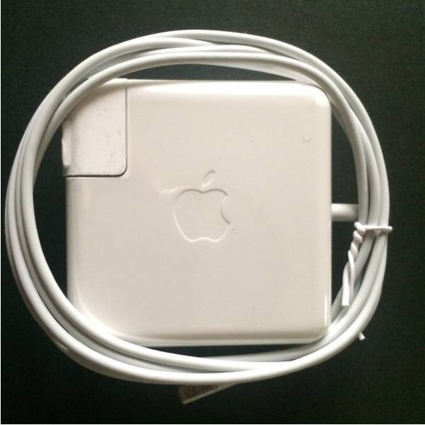 MacBook 13/15/17兼用 85W電源アダプター MagSafe1 【新品】残1