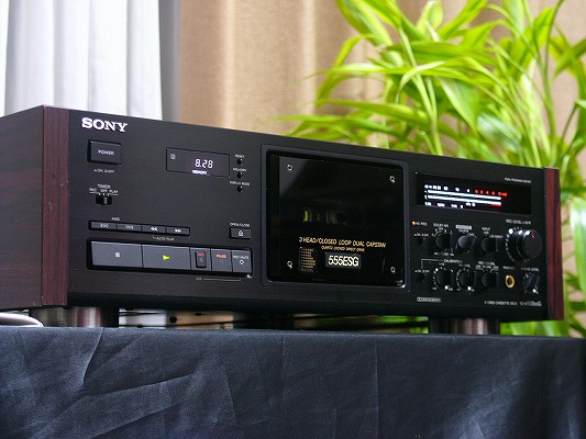 SONY TC-K555ESG 外観・内部の様子を実機の画像で紹介 | スーパー TC 