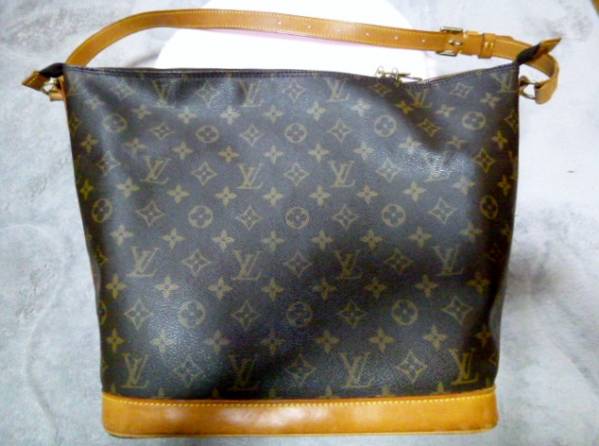 ☆LOUIS VUITTON ルイヴィトン アムファースリー モノグラム