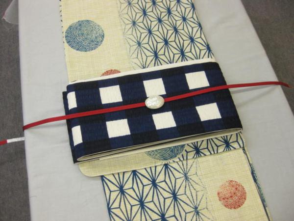 今だけ値下げ！新品 送料無料 紺手まり浴衣 4点セット 細帯