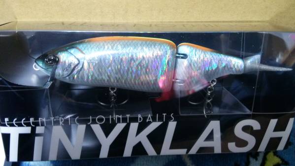 超激得，100%新品 ディビジョン タイニークラッシュ HAMA ホログラムブルー(ビッグベイト)｜売買されたオークション情報、yahooの商品情報をアーカイブ公開 - オークファン 淡水