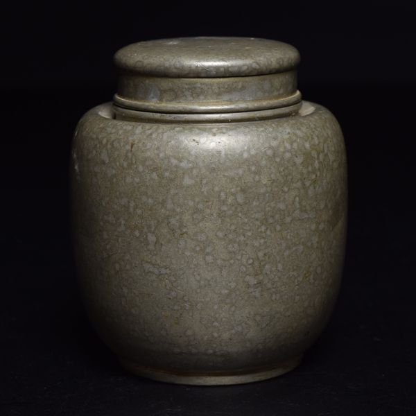 美術品・アンティーク・コレクション y069 錫 六角 茶入 時代 茶壺