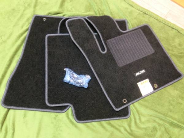 新品!スズキ 現行アルトターボRS 純正フロアマット