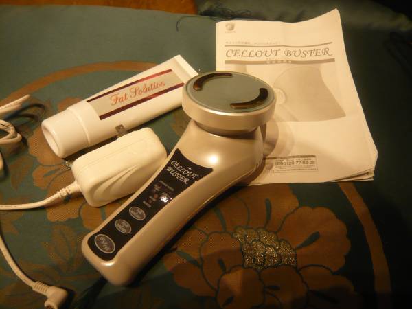 オムニ セルアウトバスター YMO-65 ボディケア　美品