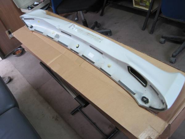 オプション大型リヤスポイラー　Ｌ３７５　タント