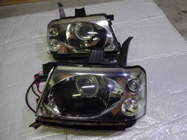 RF3 ステップワゴン 前期 社外 ヘッドライト HID付き