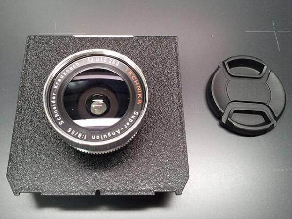 シュナイダー スーパーアンギュロン 65mm F8