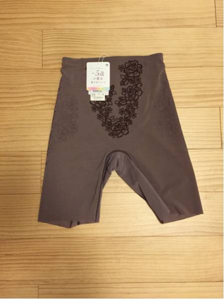 新品！ワコールwacoal魔法パンツガードル70マイナス5歳産後にも