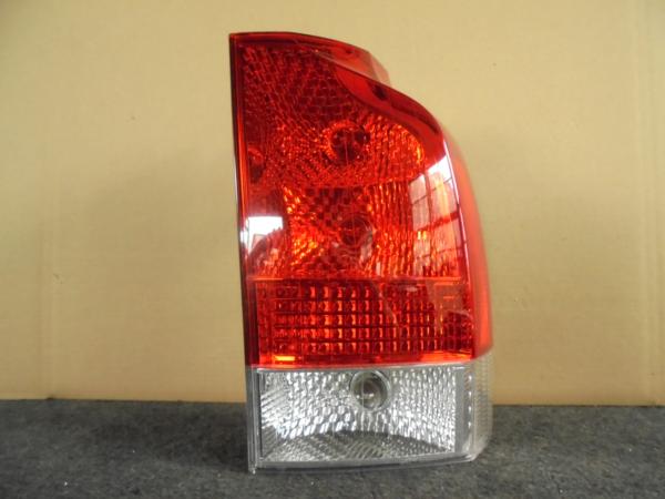 ボルボ V70 SB5244W 純正右下テールレンズ ■後期用■