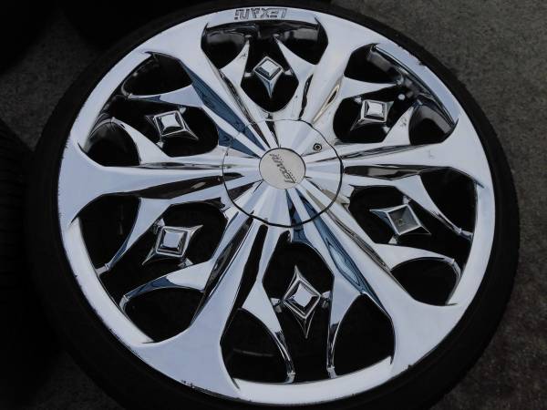 メッキ20インチ 4本セット 8.5J オフ40 114.3 225/35R20 タイヤ