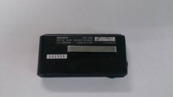 USED■SONY 小型軽量FM/AMラジオ SRF-S86■_2