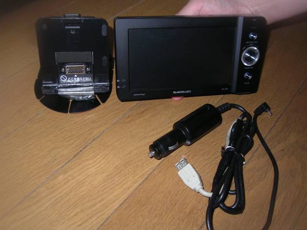 カロッツェリア ポータブルナビ AVIC-T10中古_1
