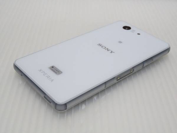 SONY Xperia Z3 Compact D5833★SIMフリー★超美品★送料無料_2