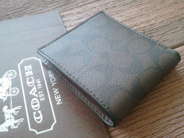 2016新作OACH シグネチャー PVC レザー コイン ウォレット 財布