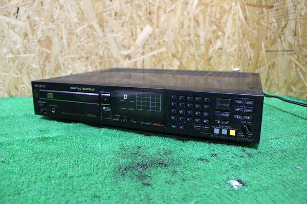 ジャンク SONY ソニー CDP-553ESD CDプレーヤー (i416)