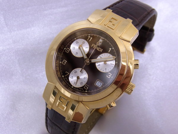 ● フェンディ メンズ クロノ GP 革 クォーツ 4500G 2P