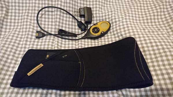 [美品] スレンダートーンエボリューション 新品腹筋パッド付属