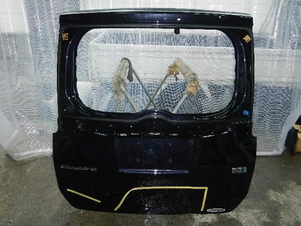 Y1892 ZRR 80 ヴォクシー エスクワイア バックドア リアゲート