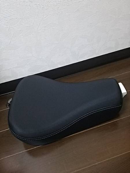 15 ハーレー　スポーツスター XL1200X 純正シングルシート