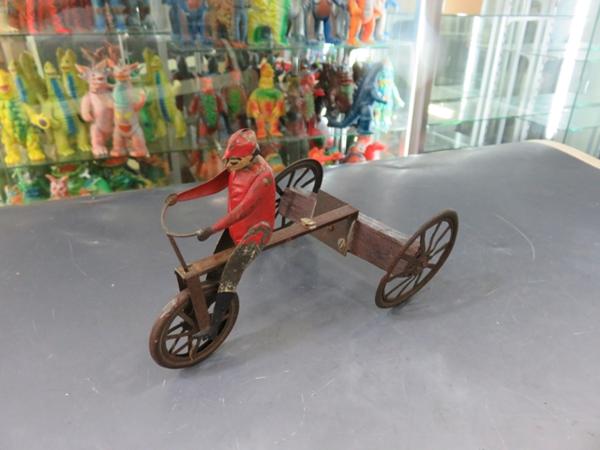 Yahoo!オークション - の落札相場 (ビンテージ) 「三輪車」ブリキ