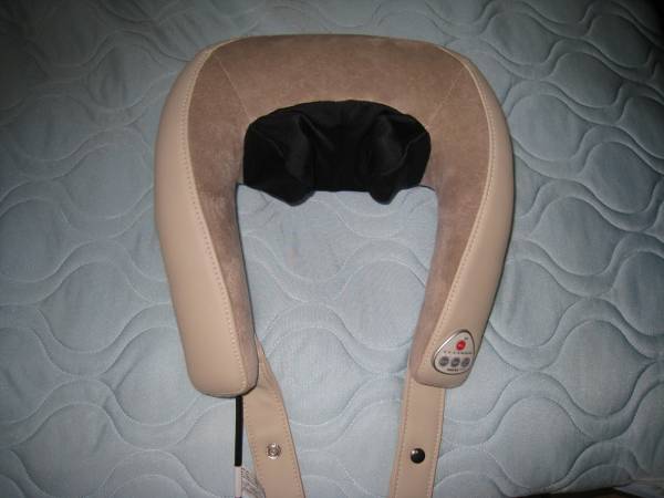 ヤマゼン　ハンドフリーマッサージャー YHM-500(C) [ベージュ]