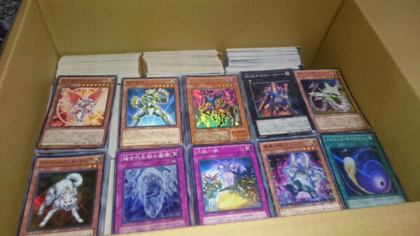 遊戯王 まとめ売り SR以上 全日版 大量 1000枚 遊戯王大量日版ノーマル