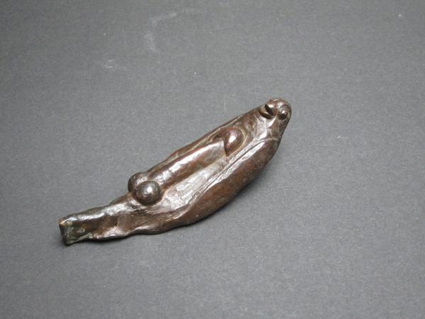 春画　根付　置物　天然素材　骨董　古美術 集】090417銅製置物 春画性器根付置物 文鎮 (銅製)｜売買された