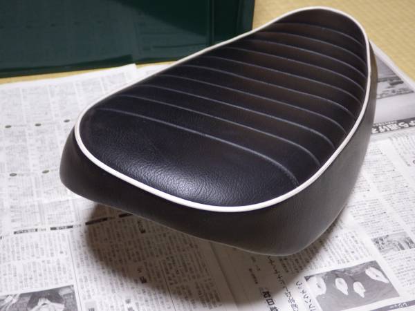 ヤマハ ブロンコ シート タックロール ヤマハ ブロンコ YAMAHA 段