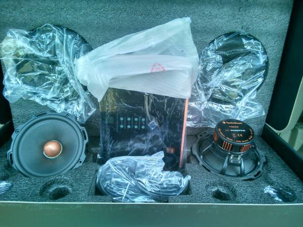 ROCKFORD T5652-S ミッド２個ネットワーク　ロックフォード