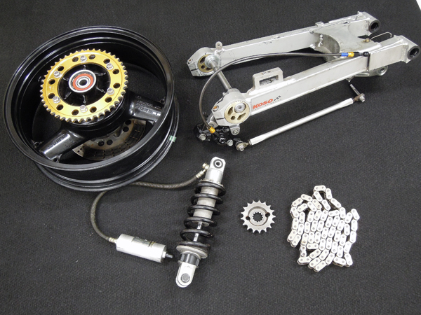 【K1505】 GPZ900R 外し カスタム リア ASSY ジャンクで