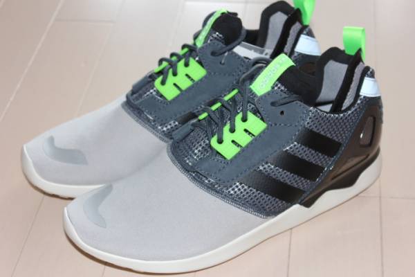 ひ ◇新品/20520円◇アディダス◇ZX 8000 BOOST◇グレー◇28㎝ adidas